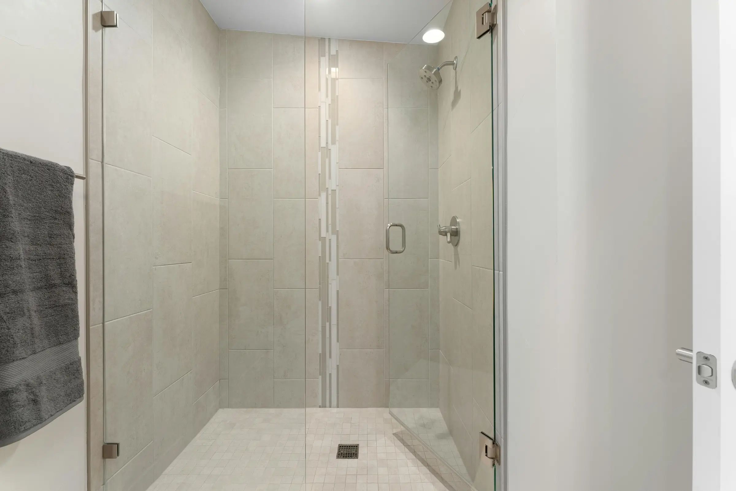 Afyon Sürgülü PVC Kapı Sistemleri